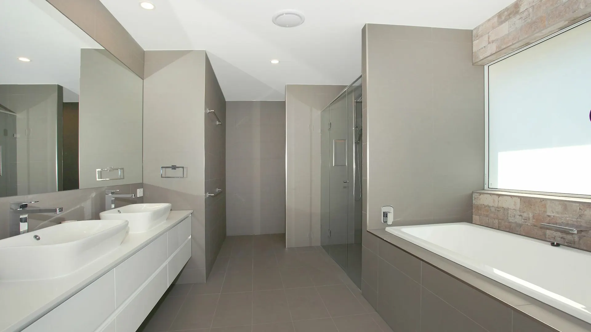 Carrothool 29 - 6 Bedroom Holiday Home On Canal With Pool Mooloolaba Αυστραλία